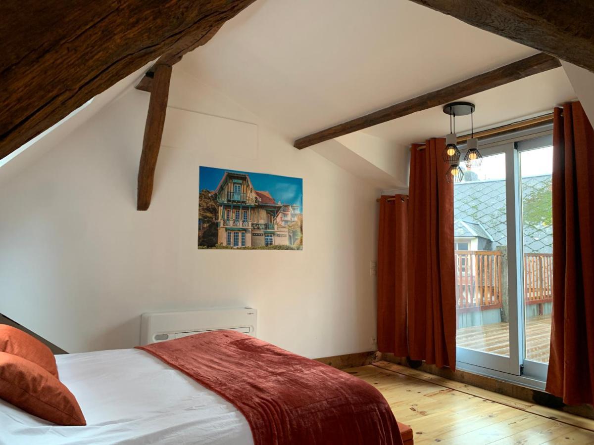 L'Ecole Des Demoiselles Bed & Breakfast Honfleur Exterior photo